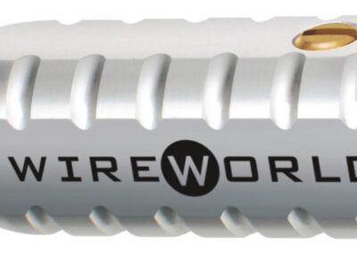 Wireworld Solstice 8 - Gold Tube RCA Plug Cinch